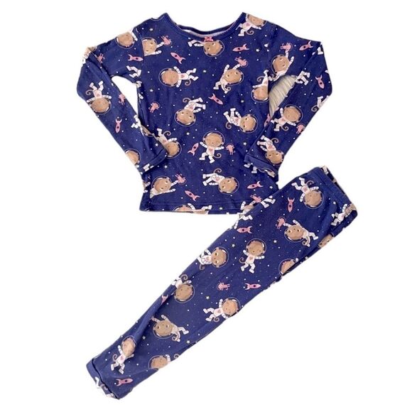 Carters Monkey Astronaut Pajamas - Picture 1 of 8